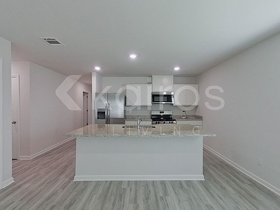 5th image of 14237 War Admiral Ave