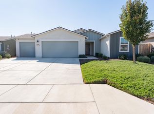 2523 Sawgrass Avenue, Tulare, CA 93274