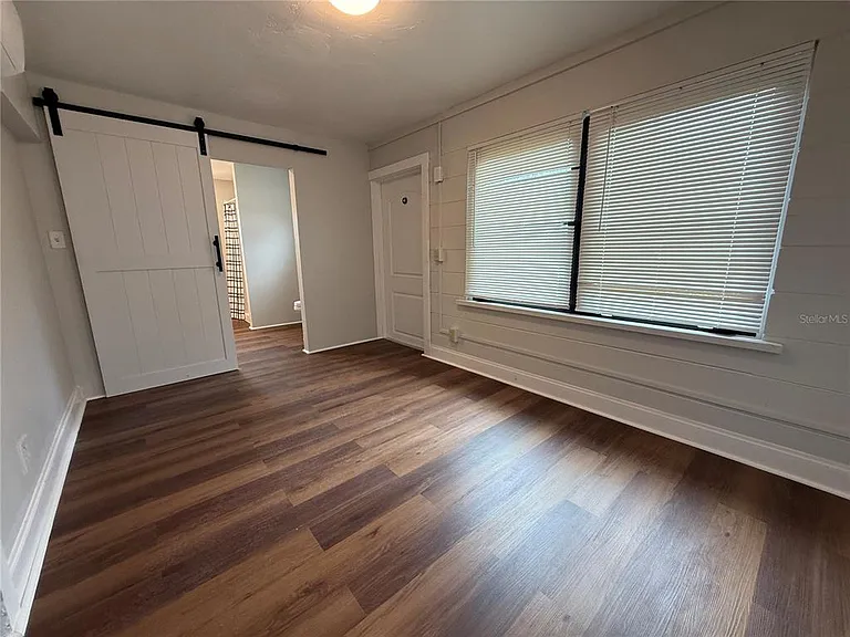 408 3rd Ave E #A — Photo 7