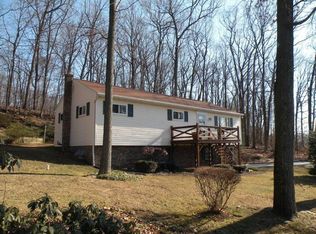 907 Red Hill Rd, Narvon, PA 17555