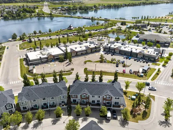 300 SE Marina Dr #55, Chestermere, AB T1X 0P6