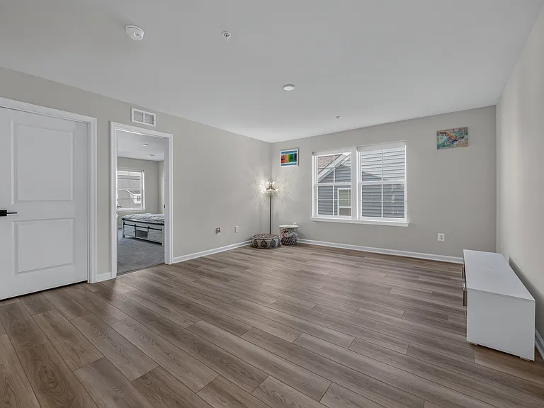 1124 Miller Farm Dr — Photo 14