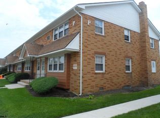 734 N Surrey Ave #T02, Ventnor City, NJ 08406
