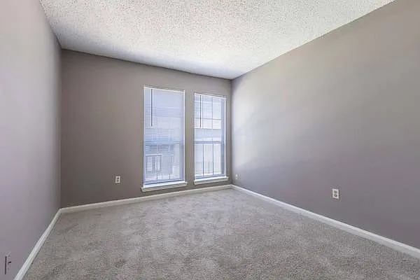 WestChase Apartments — Photo 3