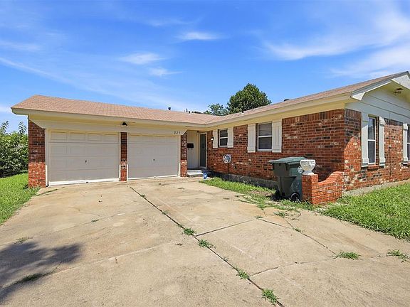 2nd image of 227 W Campbell Dr