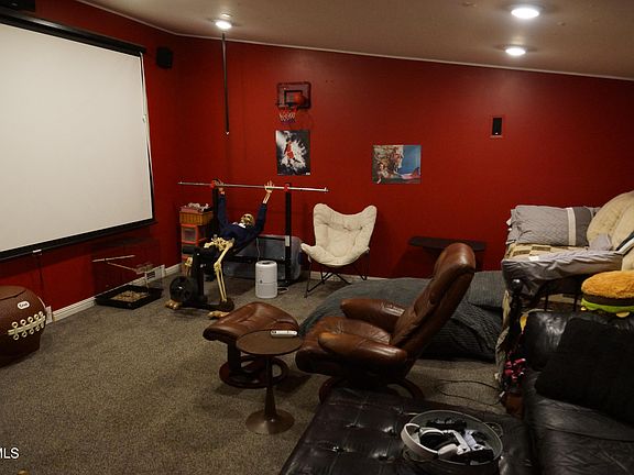 3rd image of 1569 Rock Springs Rd