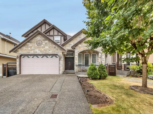 6968 151a St, Surrey, BC V3S 7Y9