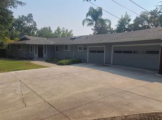 25 Flagstone Ct, Alamo, CA 94507