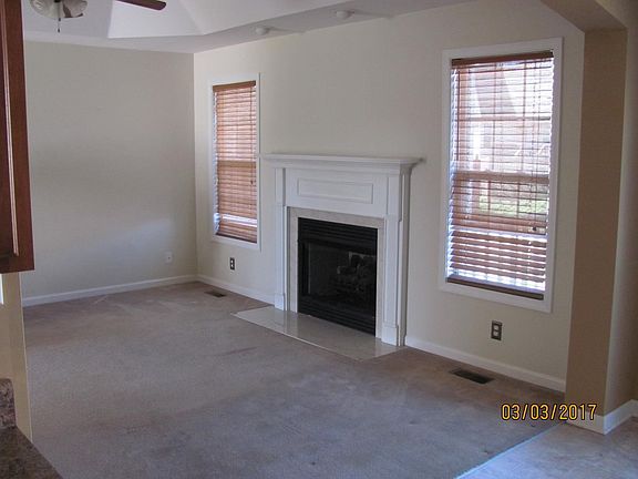 4th image of 3784 N Jot Dr