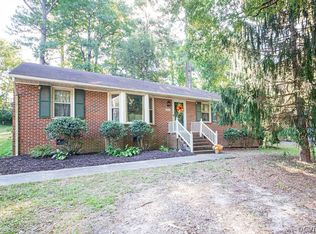3827 Snyder Rd, North Chesterfield, VA 23235