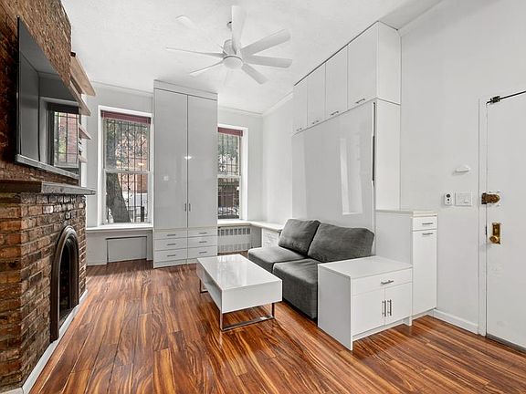 3rd image of 237 E 12th St APT A