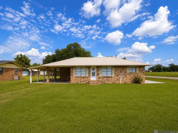 8423 Park St, Livonia, LA 70755