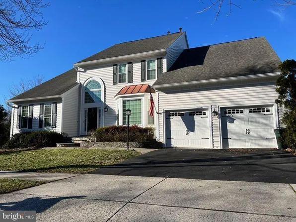 25565 Quits Pond Ct, Chantilly, VA 20152