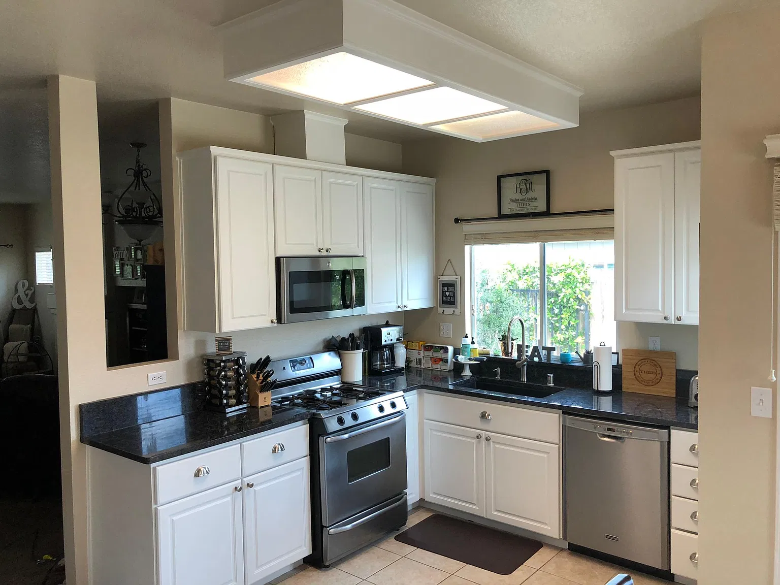 2 bed, 1207 sqft, $2,575 — Photo 4
