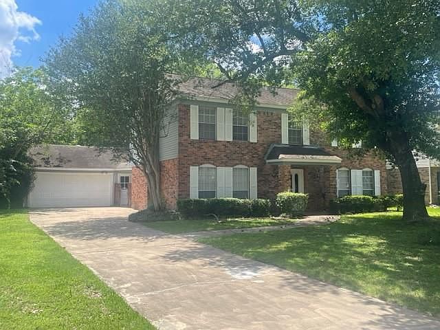 1st image of 18003 Rolling Creek Dr