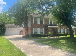 18003 Rolling Creek Dr, Houston, TX 77090