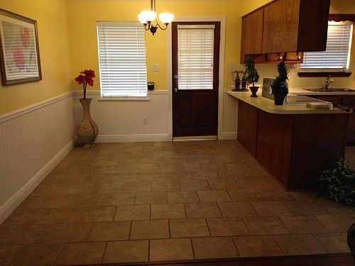 4th image of 10160 Lake Park Ave