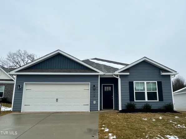 686 Saint Andrews Dr, Kingsport, TN 37664