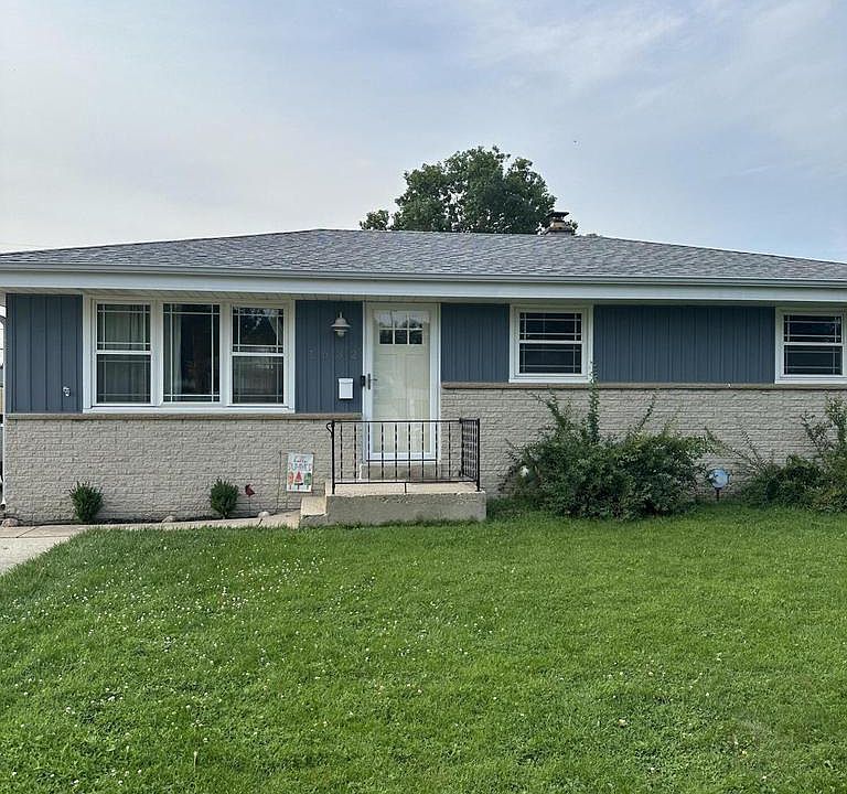 1st image of 1632 Manistique AVENUE