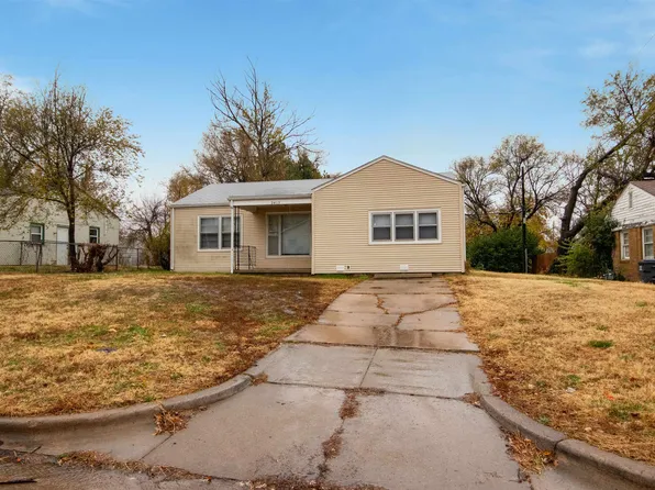 2415 E 22nd St N, Wichita, KS 67219