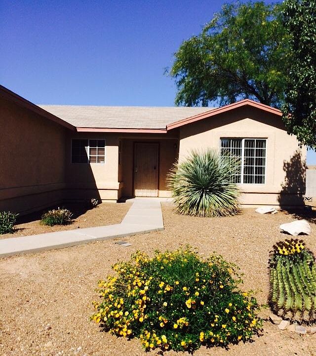 1st image of 8836 E Eagle Creek Dr