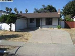 467 Mackenzie Pl, Hayward, CA 94544