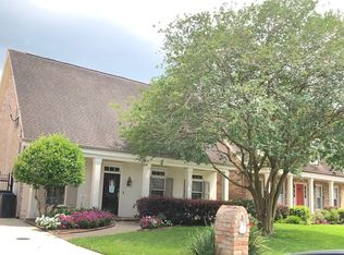 1 Watters Ct, River Ridge, LA 70123