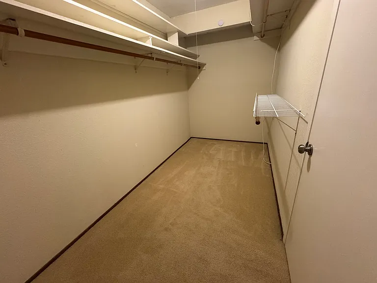 1635 Kentfield Ave — Photo 9
