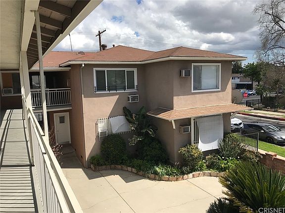 4th image of 8333 Lindley Ave