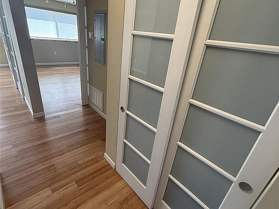 2nd image of 1032 N Clarkson Street #208