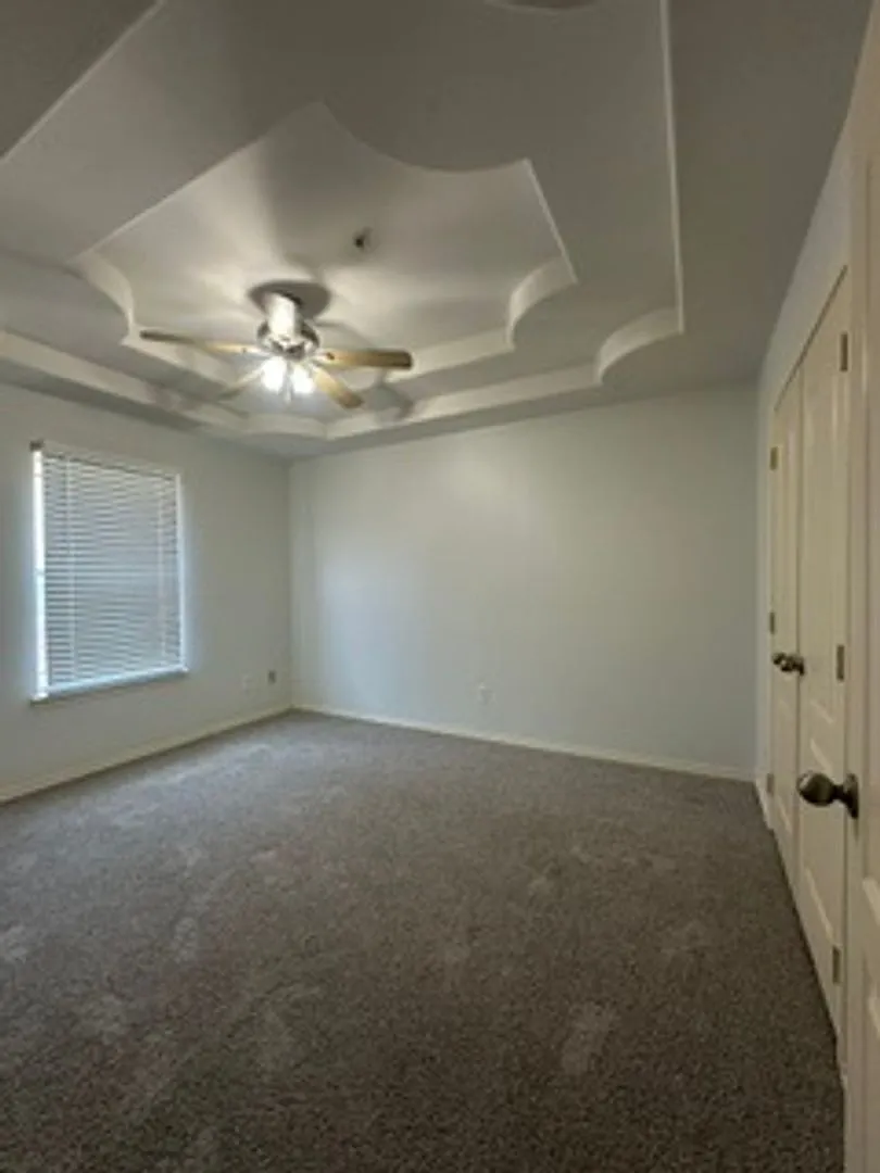 282 — Photo 4