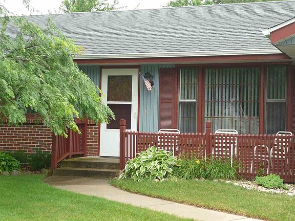 2nd image of 8218 Eddington Dr
