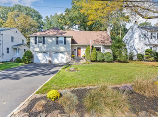 501 Casino Ave, Cranford, NJ 07016