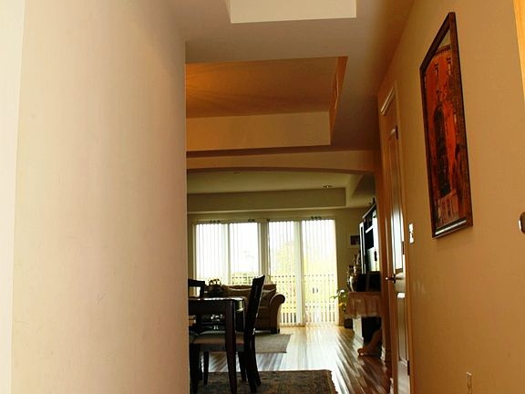 5th image of 1530 S Centinela Ave APT 301