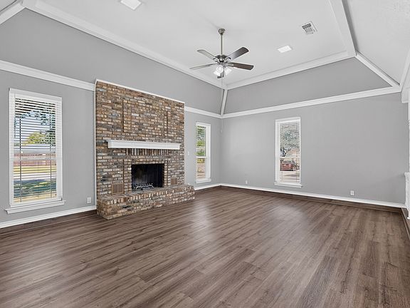 5th image of 1380 Green Hills Ct