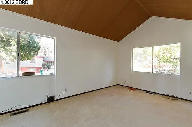 7435 Circle Hill Dr — Photo 12