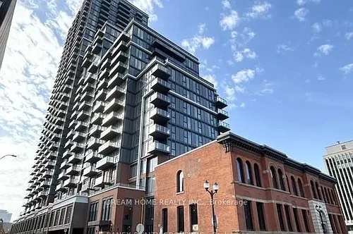 75 James St S #1810 Photo 1