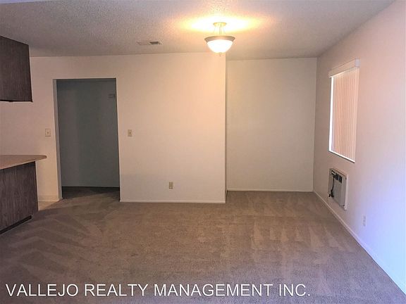 5th image of 765 Pope Dr APT A