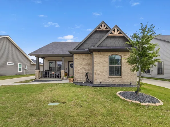 616 Charlotte Ln, Burleson, TX 76028