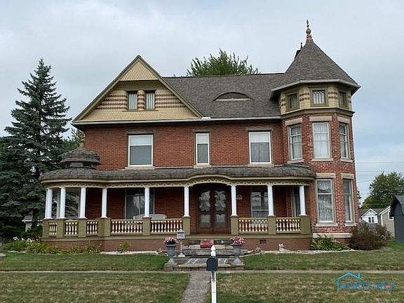 2nd image of 206 Depot St