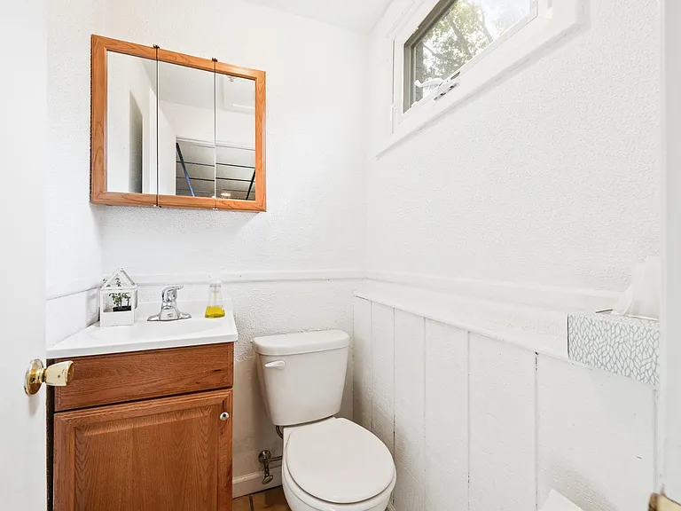 313 Williams Rd — Photo 15