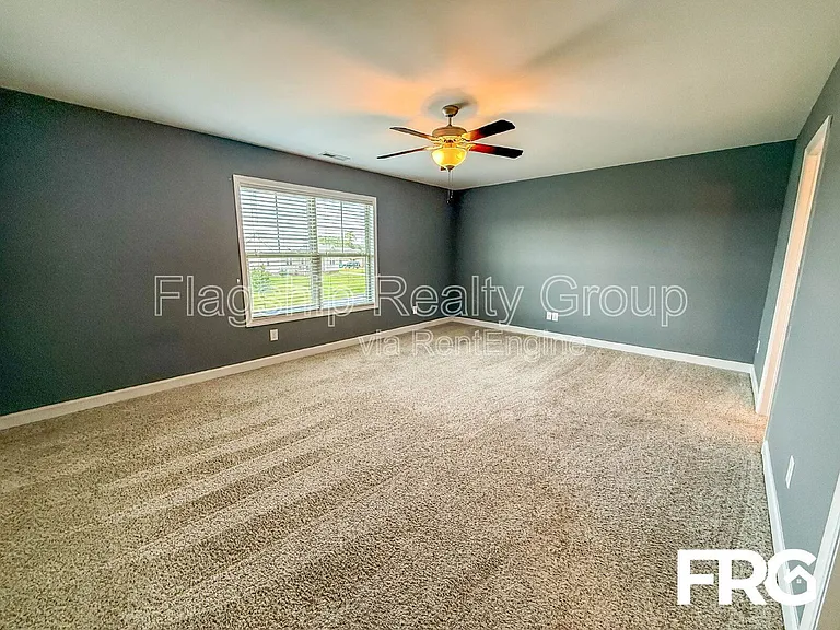 1217 Teakwood Dr — Photo 15