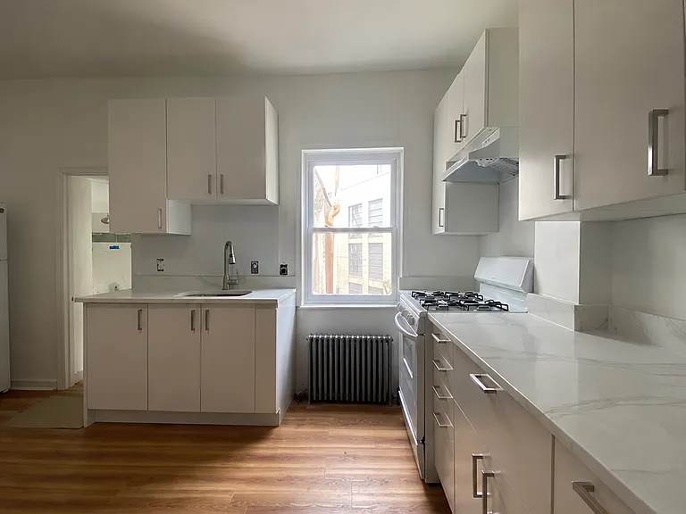 944 N 4th St #2A — Photo 8