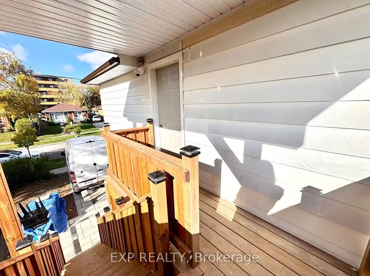 3 bed, $2,400 — Photo 2