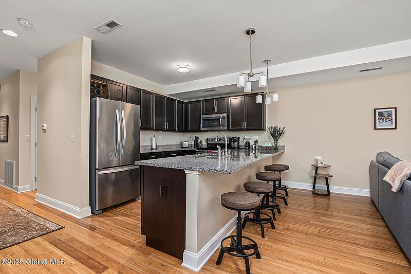 3rd image of 126 Jefferson Street