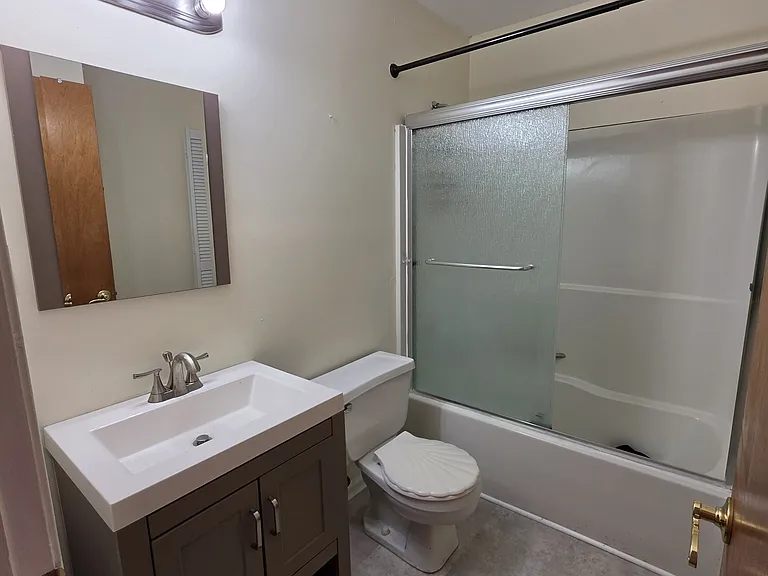3003 N Tatnall St — Photo 12