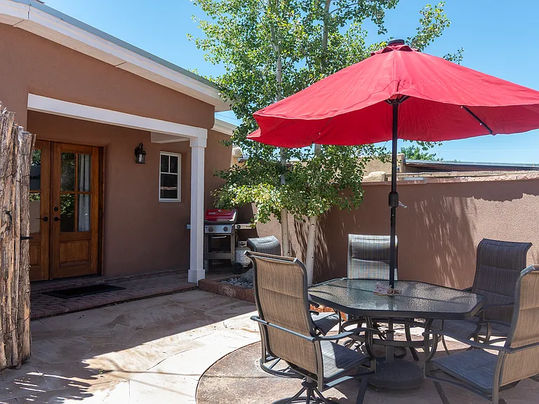 1713 Paseo De Peralta — Photo 22