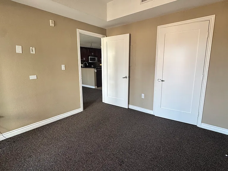 875 G St #603 — Photo 18