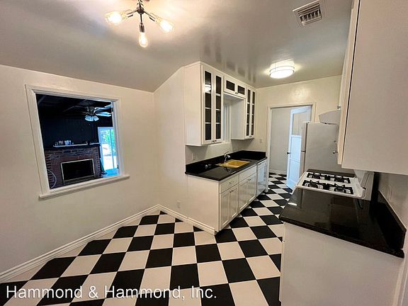 5th image of 5850 Satsuma Ave