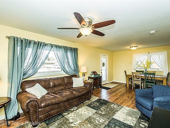 5th image of 305 W Jasper St